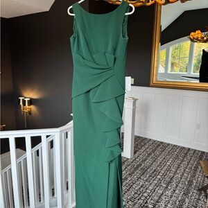 Eliza J Elegant Green Maxi Dress